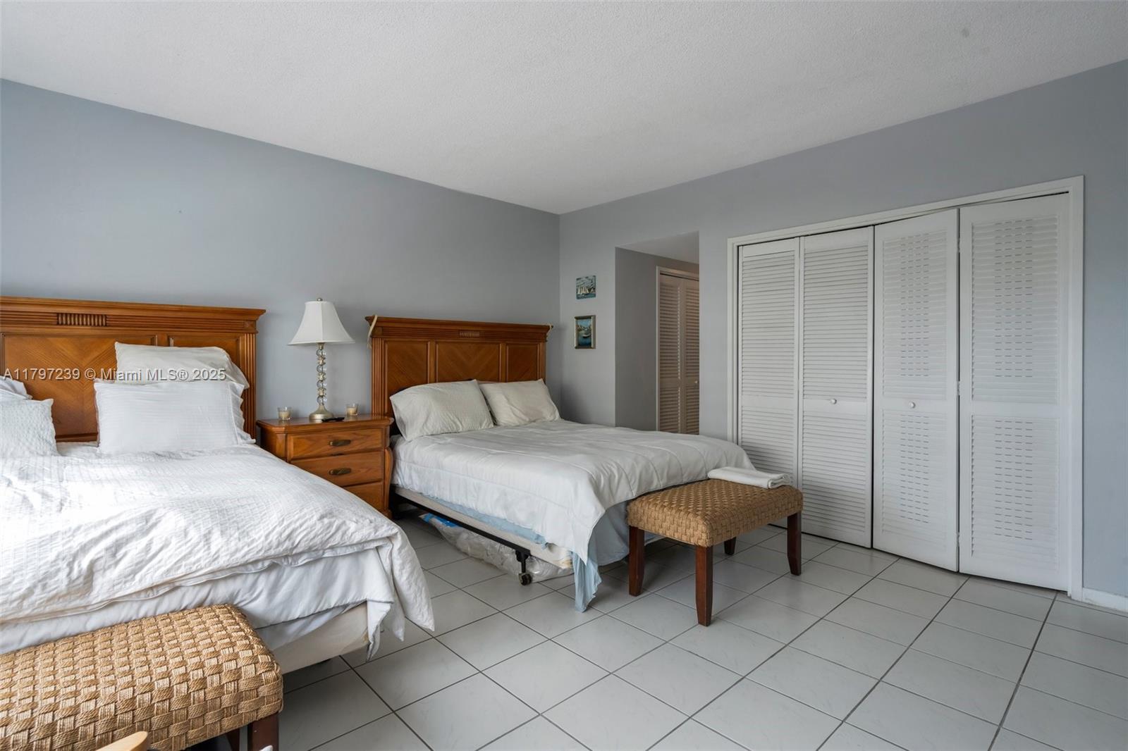 THE PAVILION CONDO - Residential