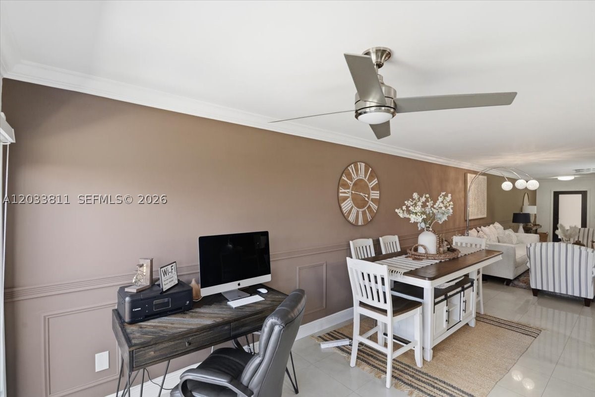 SUNSET PARK TOWN HOUSES - Residential Lease