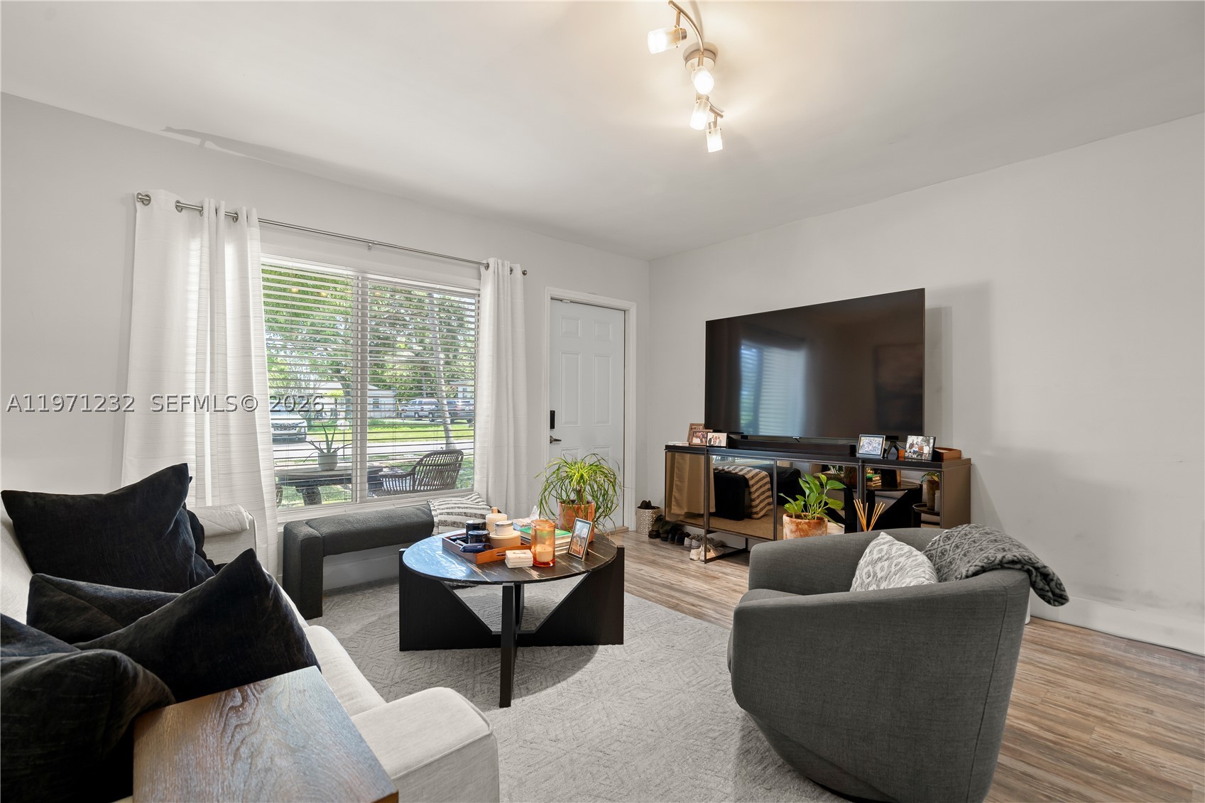 TRESULEE - Residential Income