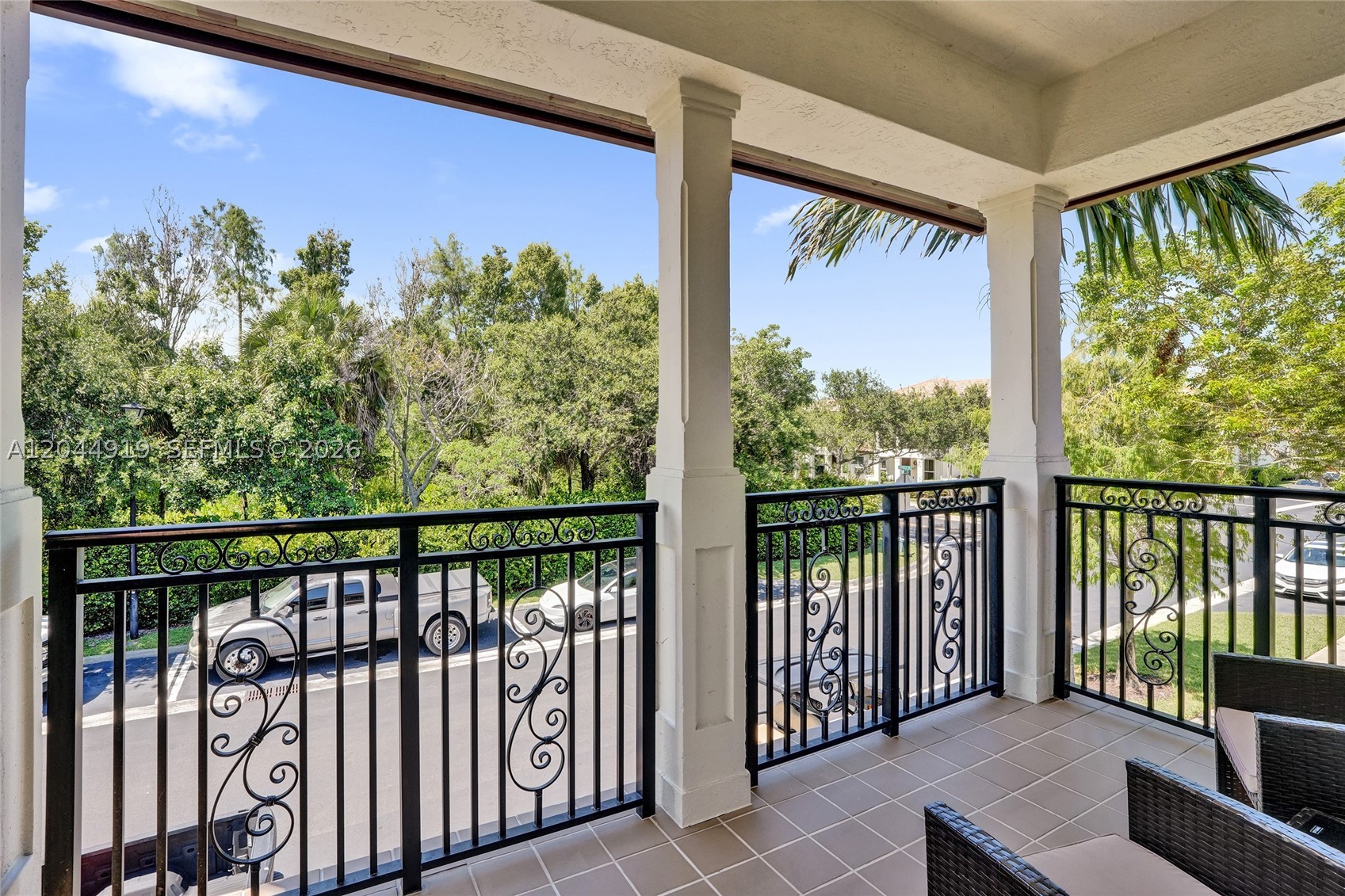 PALOMA LAKES - Residential