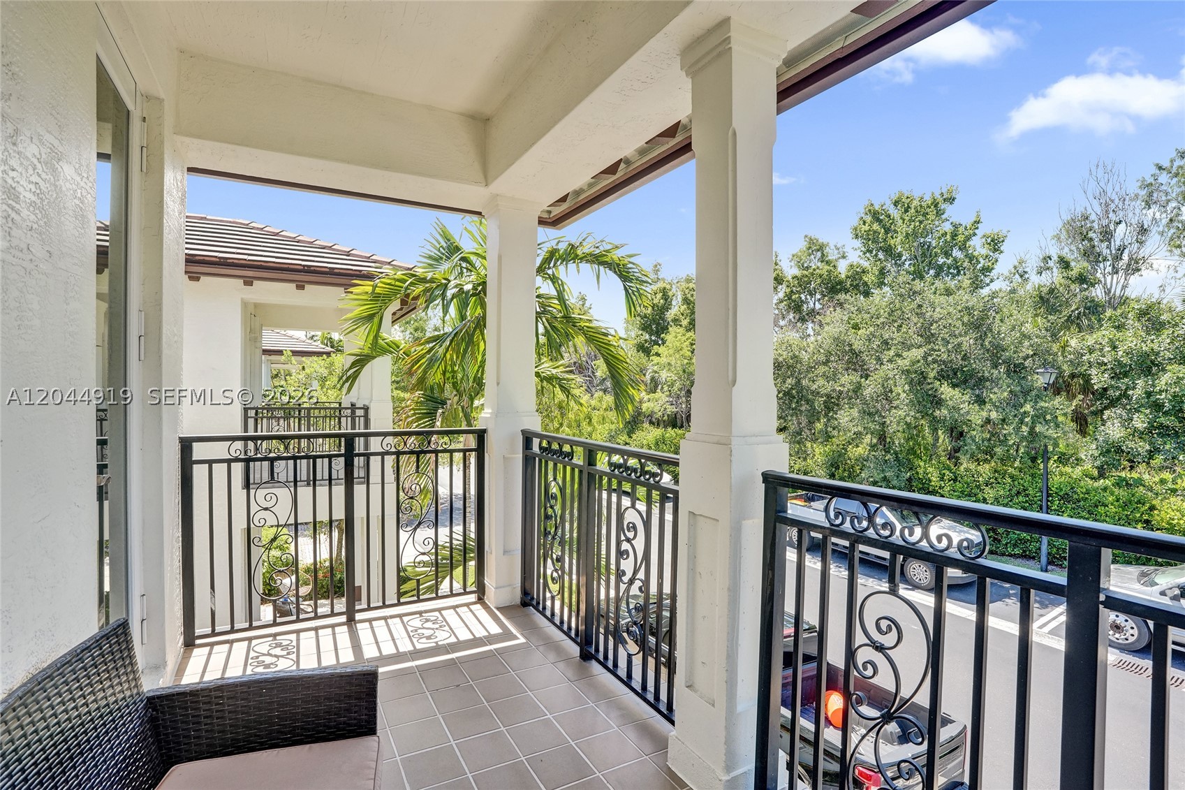 PALOMA LAKES - Residential