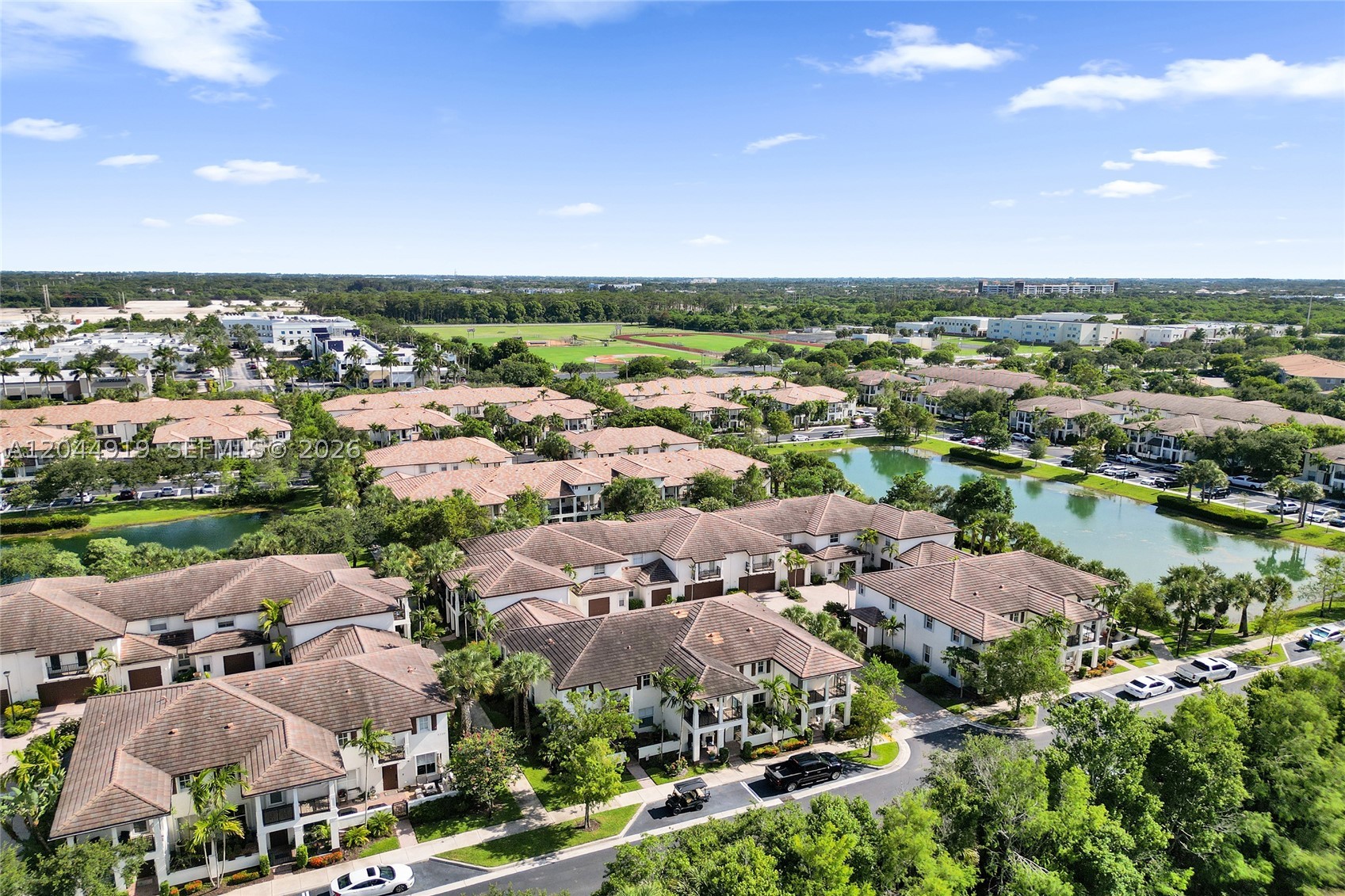 PALOMA LAKES - Residential