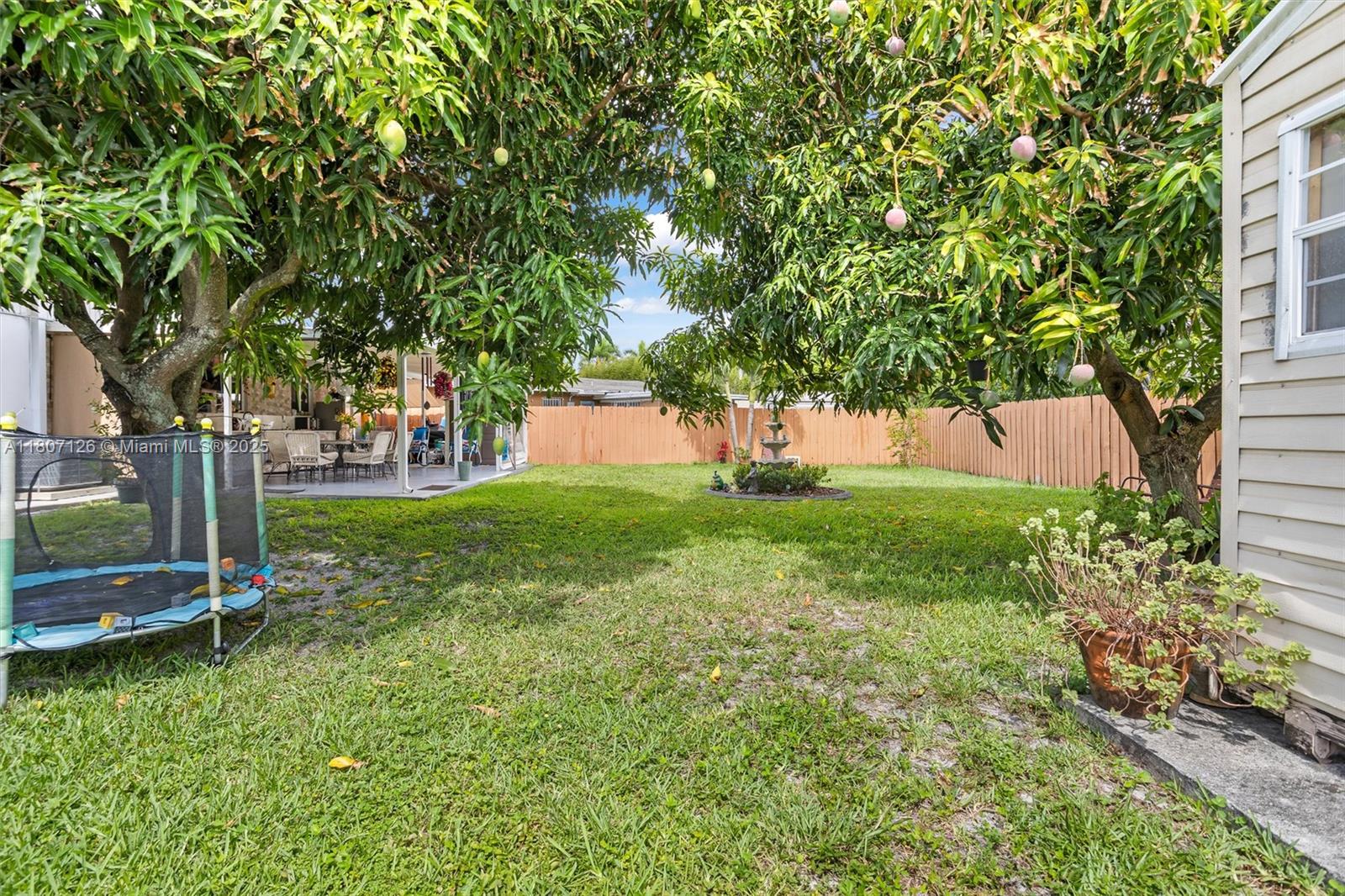 SCOTT LAKE MANOR SEC 2 - Residential