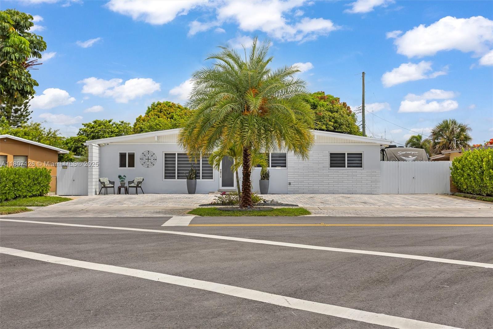 Beautiful 4-Bedroom, 2-Bathroom Home in Miami Gardens!
Welcome to your dream home in the heart of Miami Gardens! This spacious and well-maintained single-family residence features 4 generously sized bedrooms and 2 full bathrooms.Outside, enjoy a large backyard with room for outdoor dining, gardening, or even a future pool—an ideal space for gatherings and relaxation. The property also includes a driveway with ample parking and is situated in a quiet neighborhood. Located just minutes from Hard Rock Stadium, major highways, schools, parks, and shopping centers, this home offers both comfort and convenience.
Don’t miss this fantastic opportunity—schedule your private tour today!