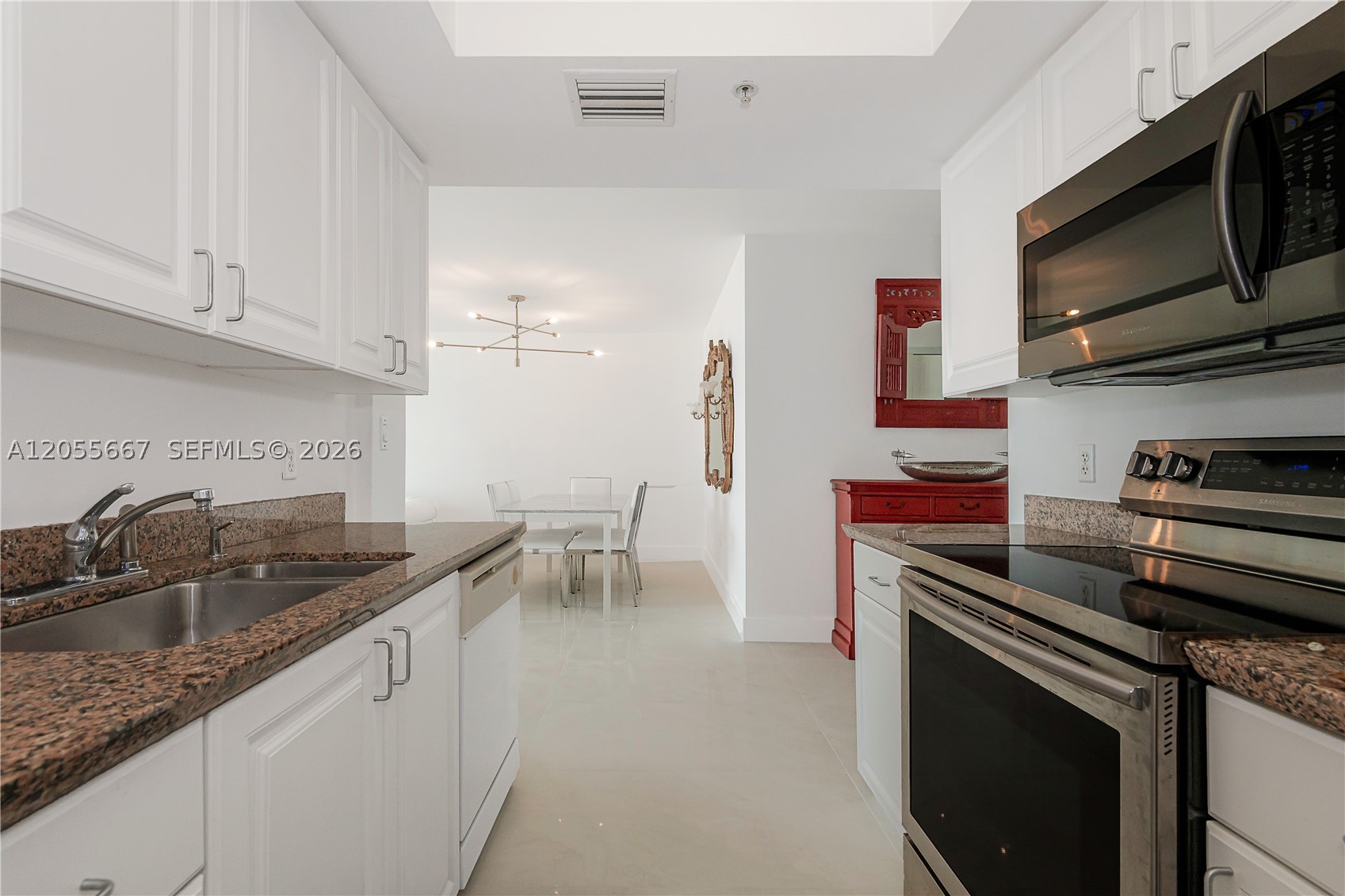 YACHT CLUB AT PORTOFINO C - Residential Lease