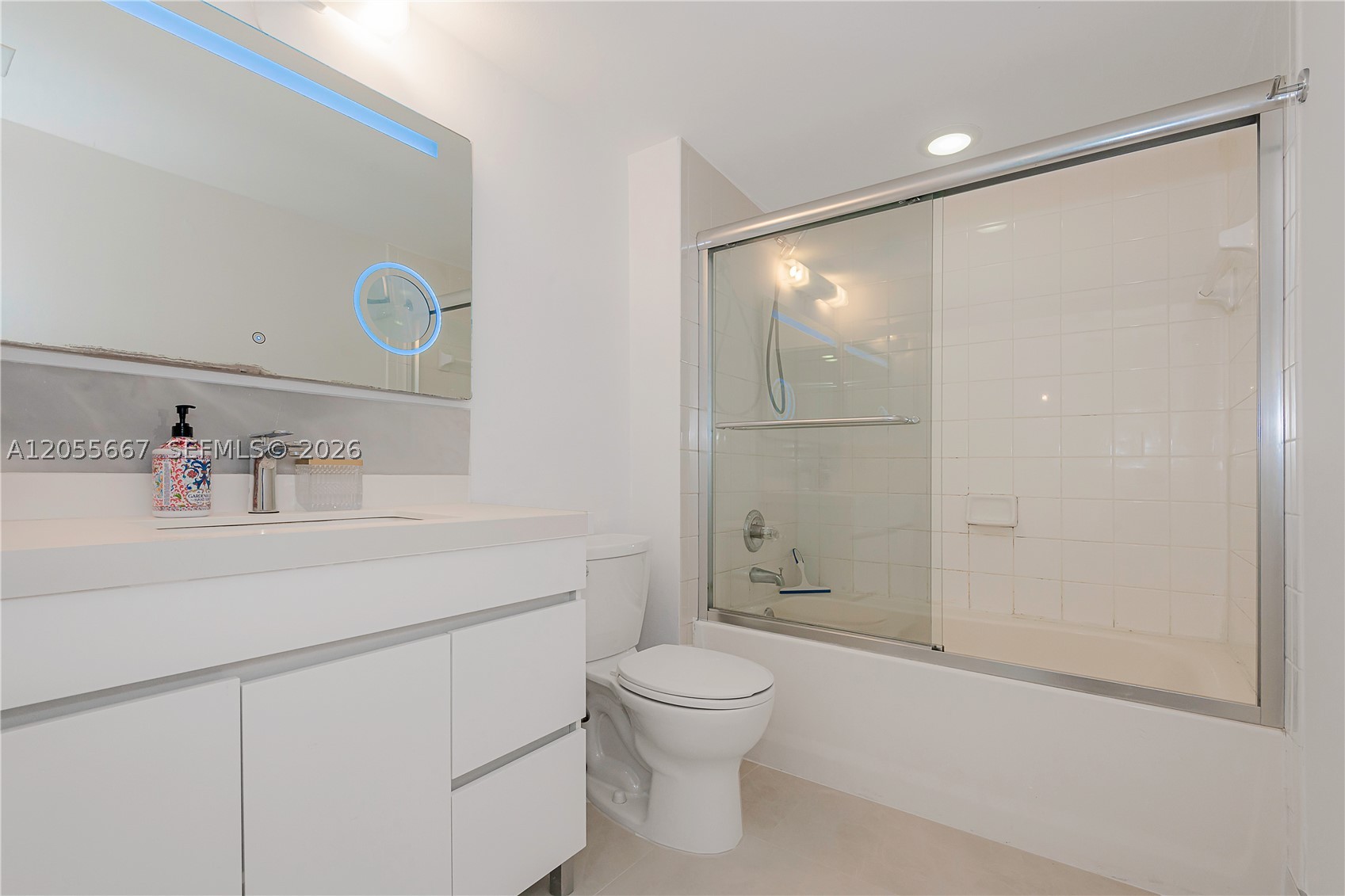 YACHT CLUB AT PORTOFINO C - Residential Lease