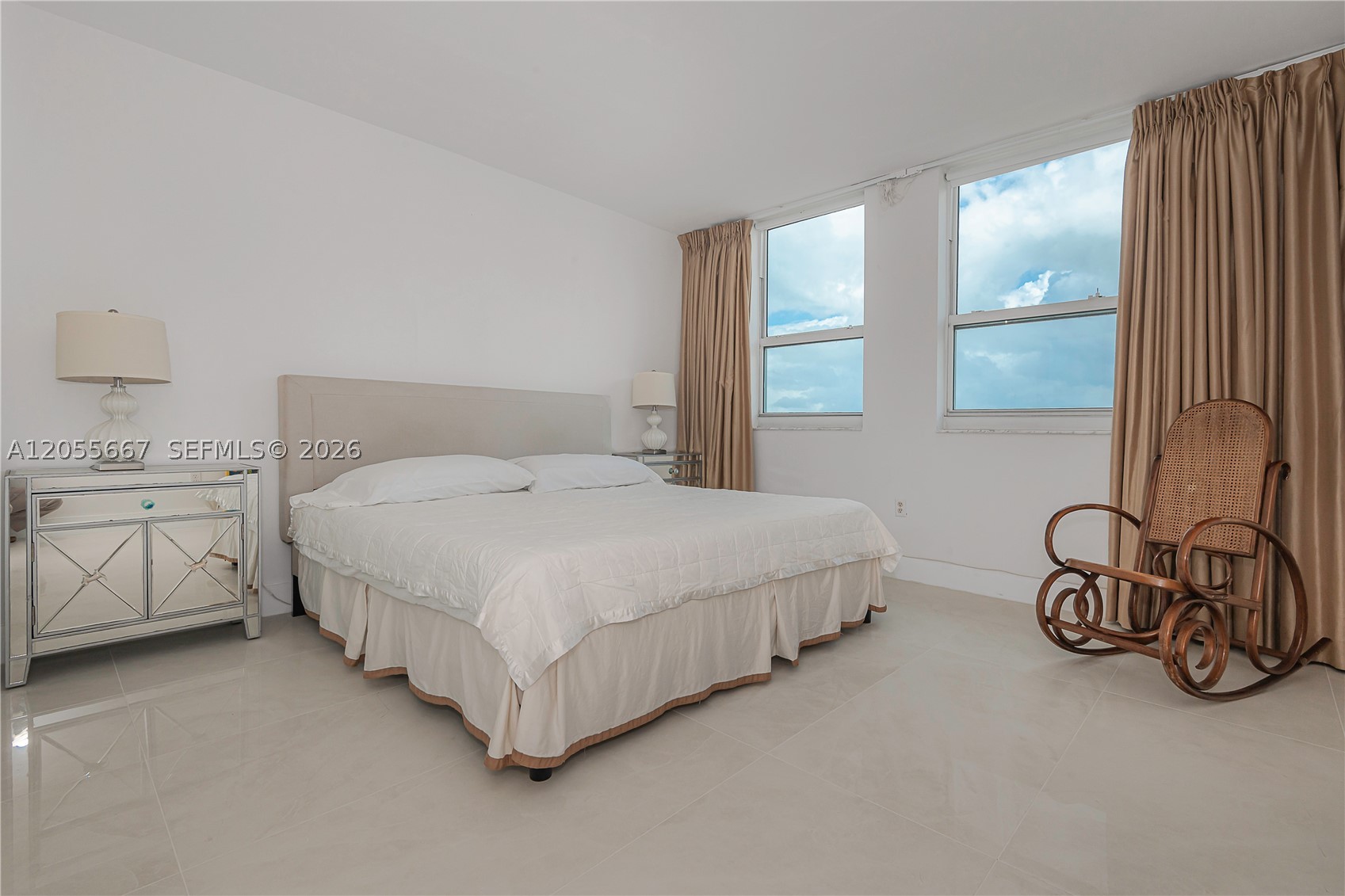 YACHT CLUB AT PORTOFINO C - Residential Lease