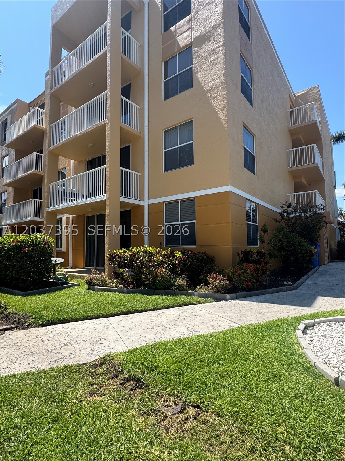 SHERIDAN EAST CONDO BLDG - Residential Lease