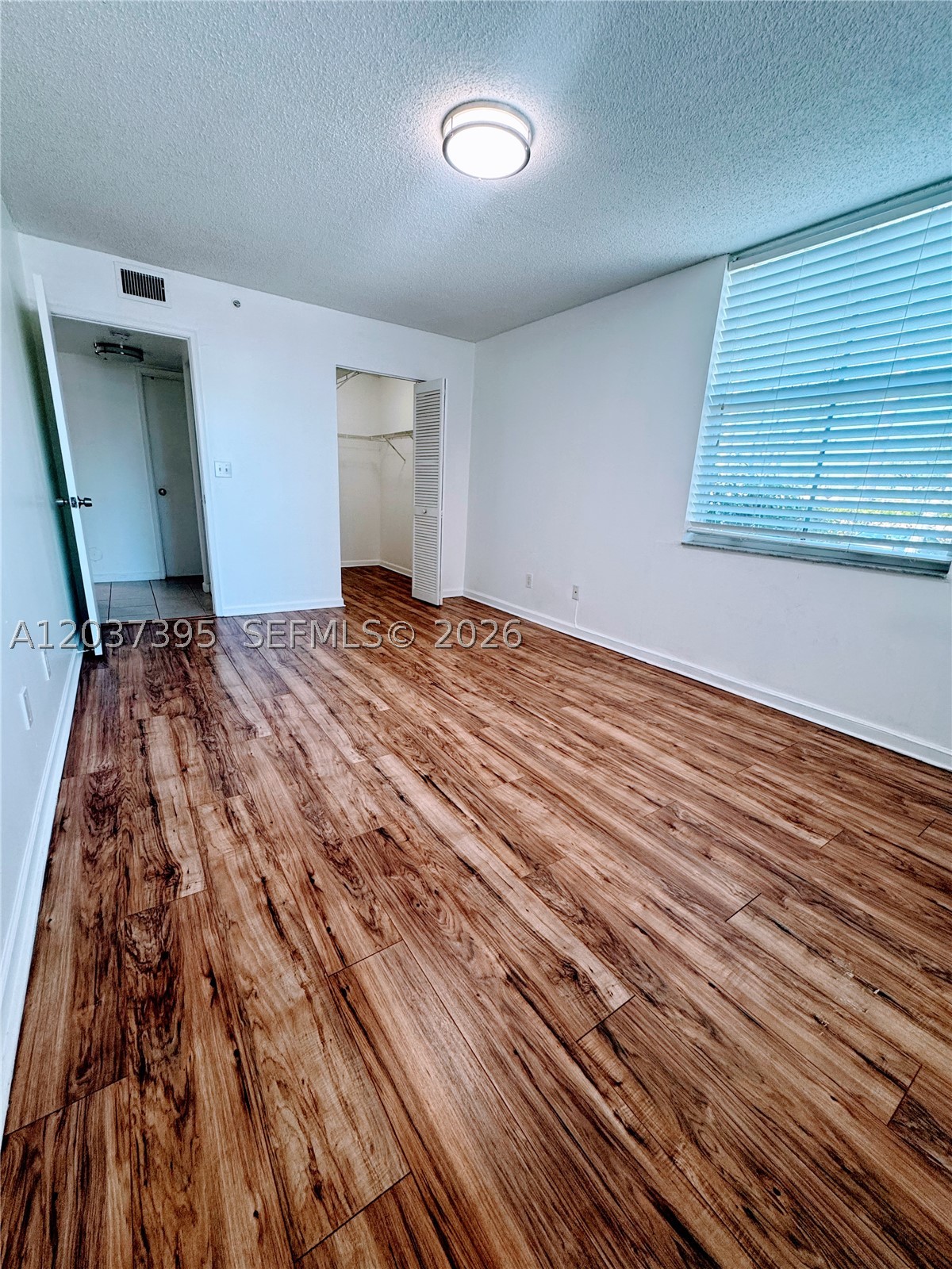 SHERIDAN EAST CONDO BLDG - Residential Lease