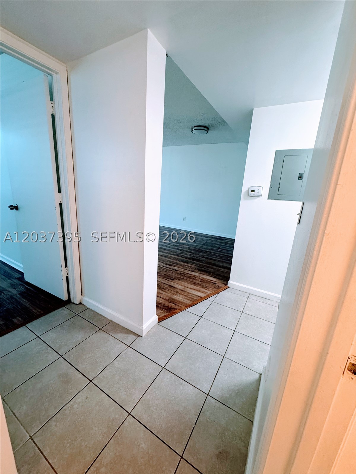 SHERIDAN EAST CONDO BLDG - Residential Lease