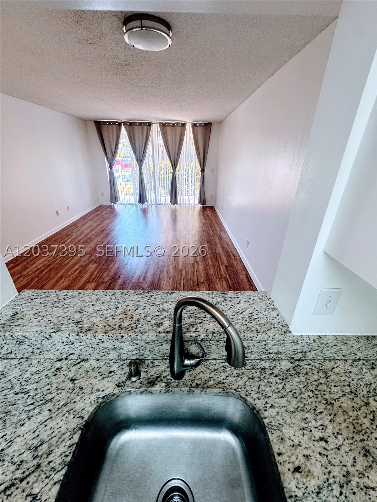 SHERIDAN EAST CONDO BLDG - Residential Lease