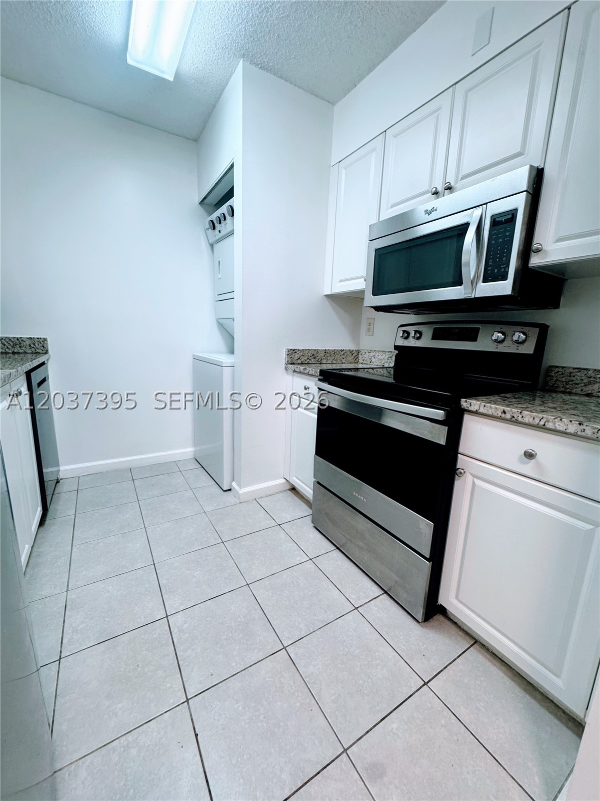 SHERIDAN EAST CONDO BLDG - Residential Lease