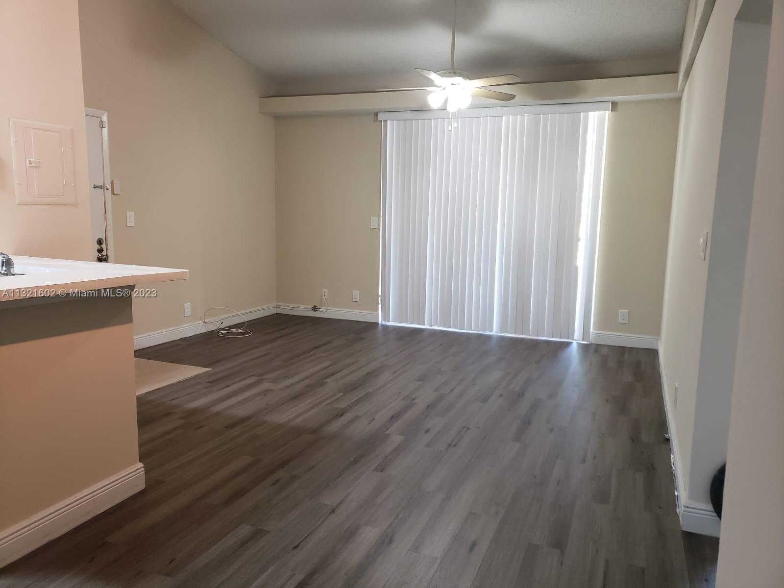 COCO PARC CONDO - Residential Lease