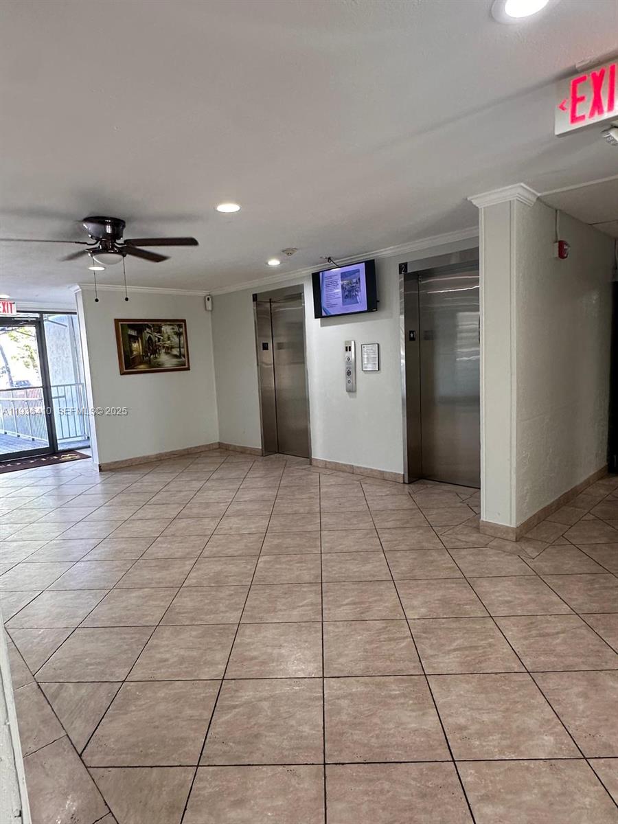 AVILA CONDO - Residential