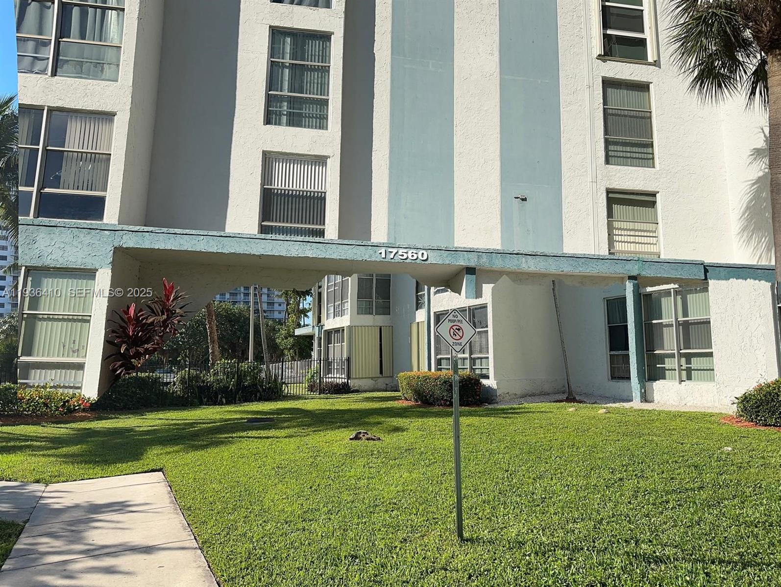 AVILA CONDO - Residential