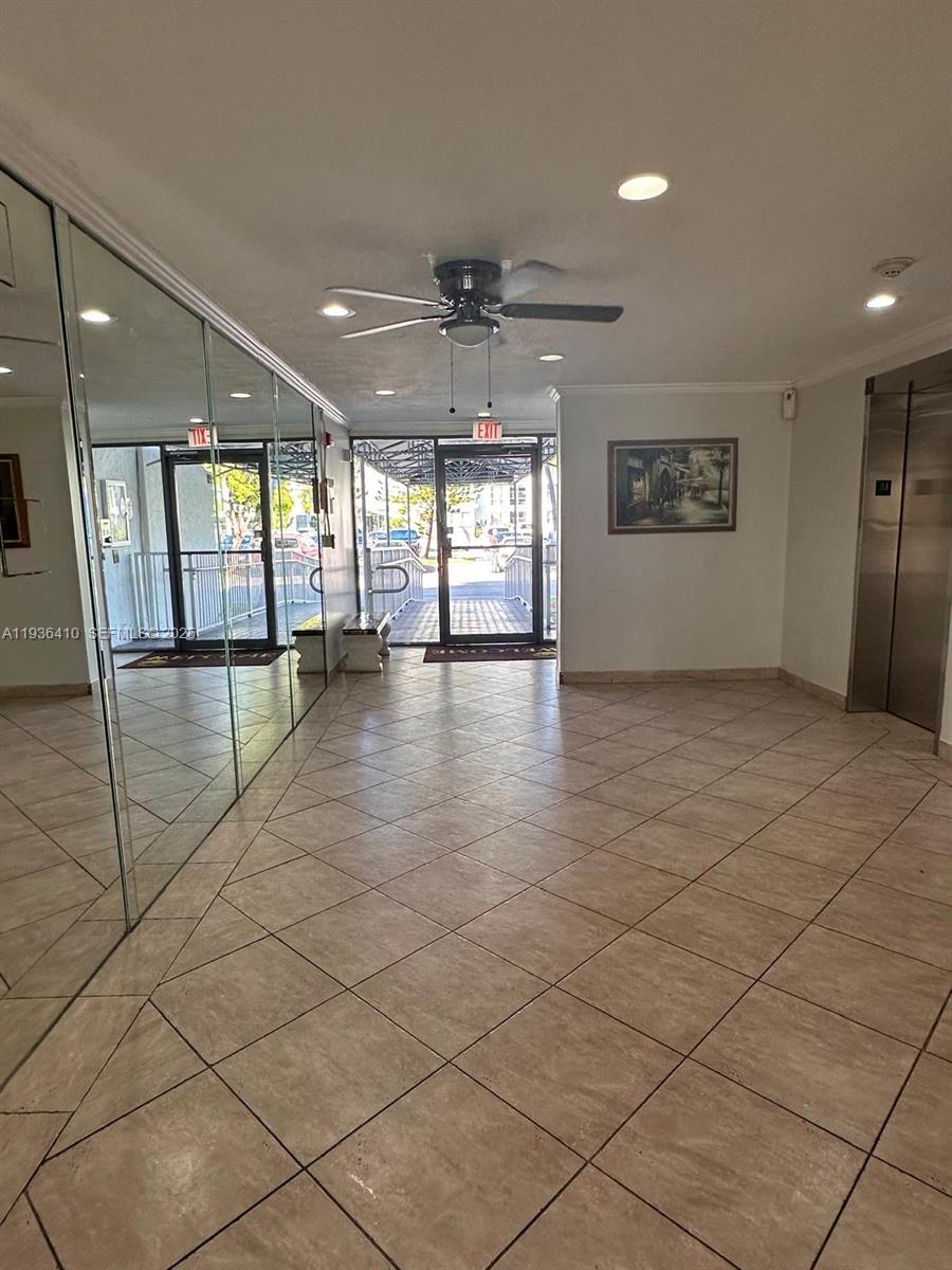AVILA CONDO - Residential