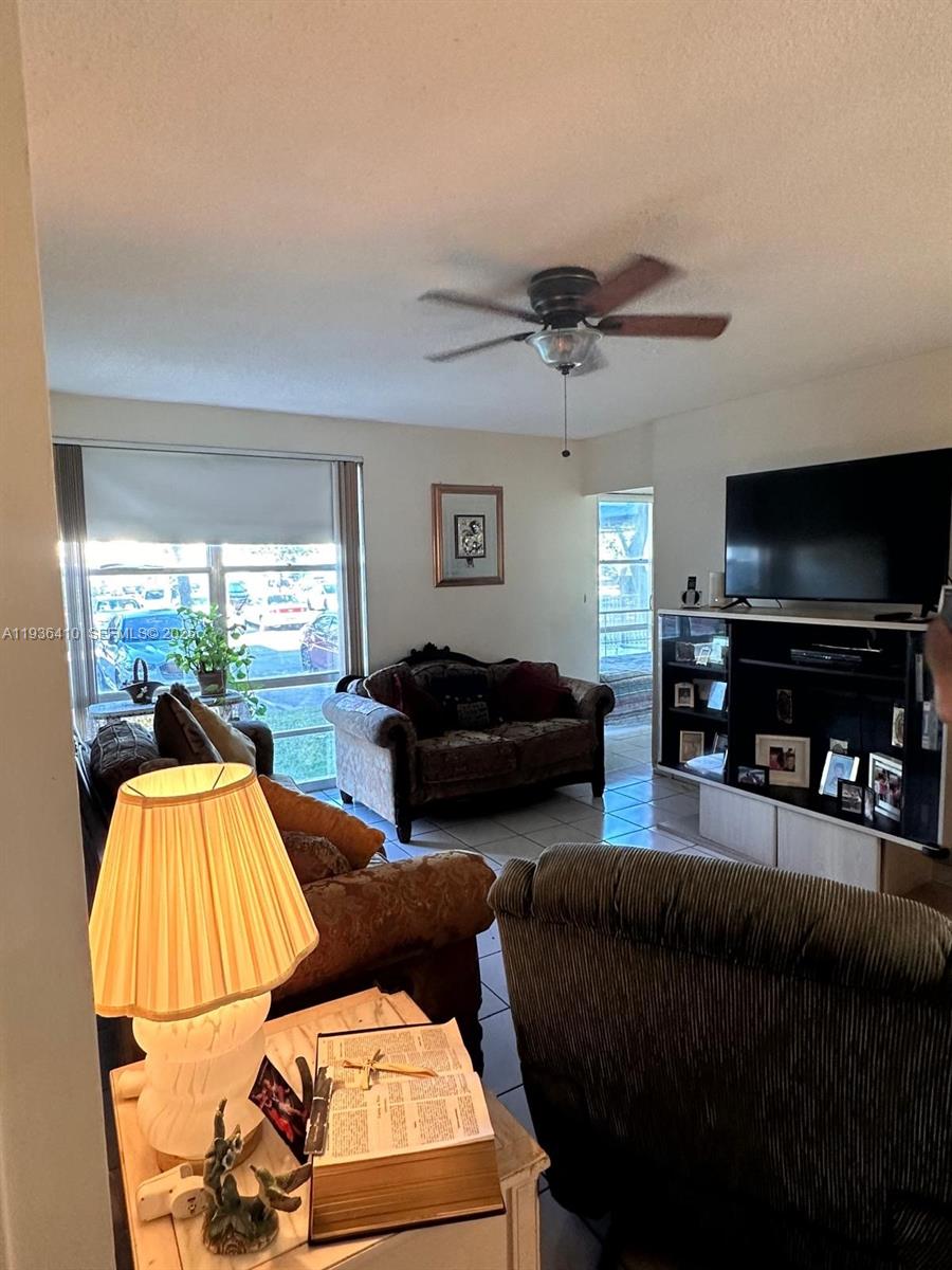 AVILA CONDO - Residential