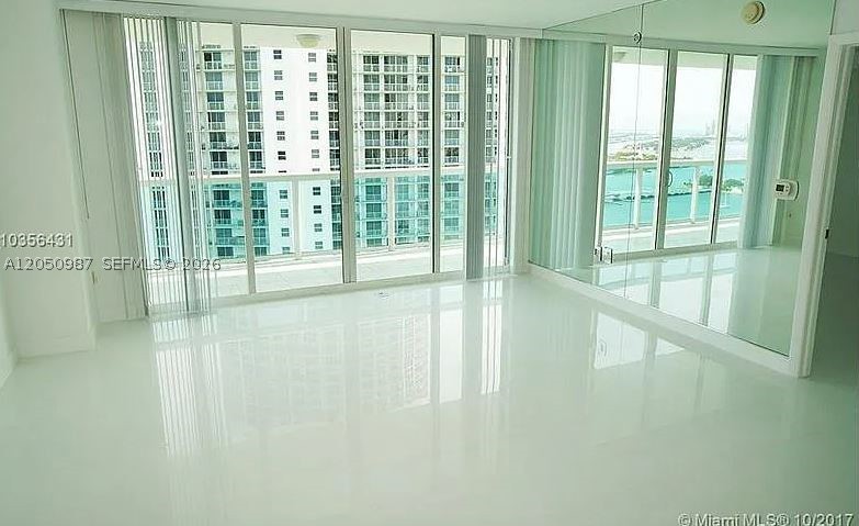 1800 CLUB CONDO - Residential