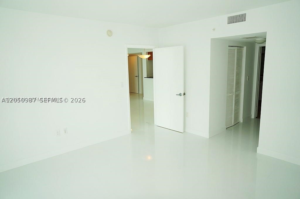 1800 CLUB CONDO - Residential