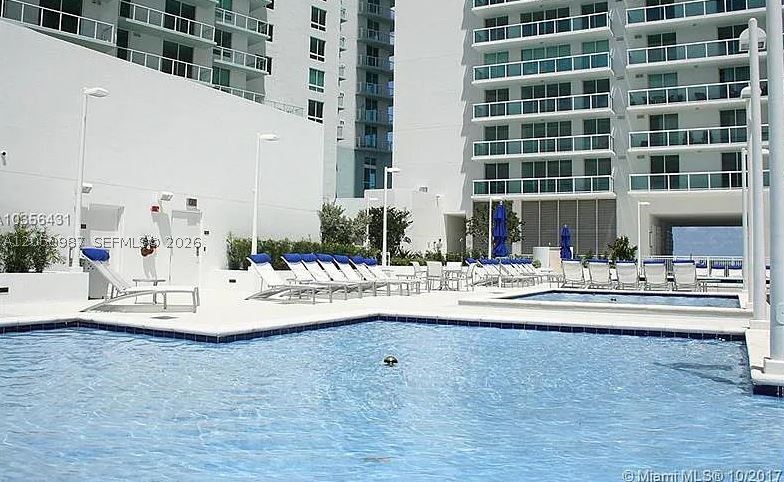 1800 CLUB CONDO - Residential