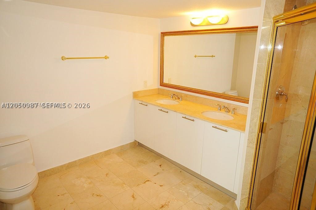 1800 CLUB CONDO - Residential