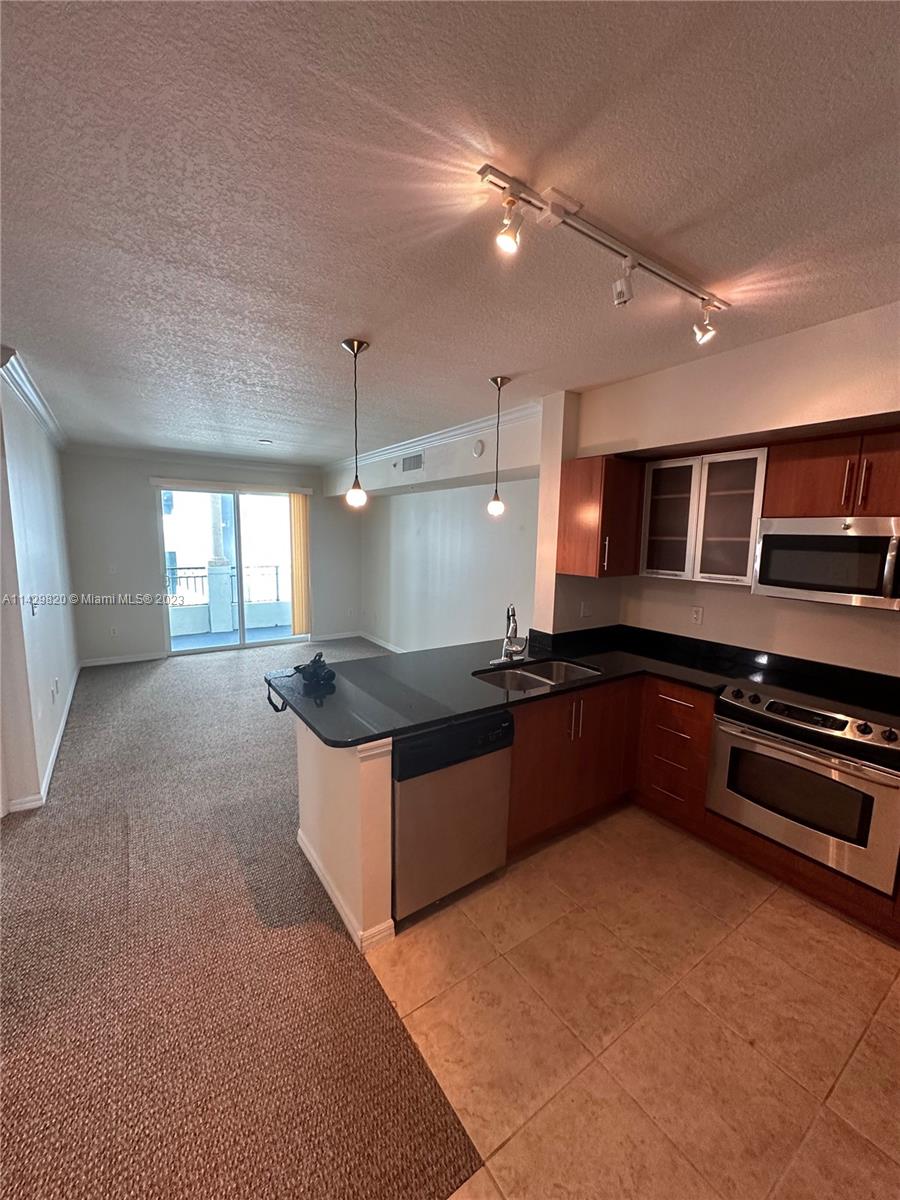 PRADO CONDO - Residential Lease