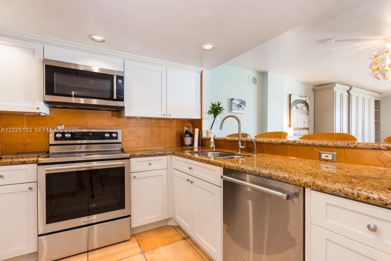 OCEANFRONT PLAZA CONDO - Residential Lease