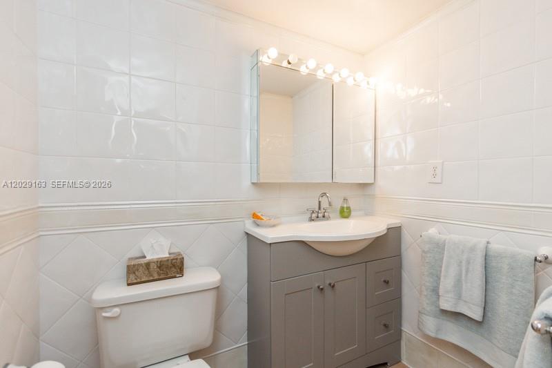 OCEANFRONT PLAZA CONDO - Residential Lease