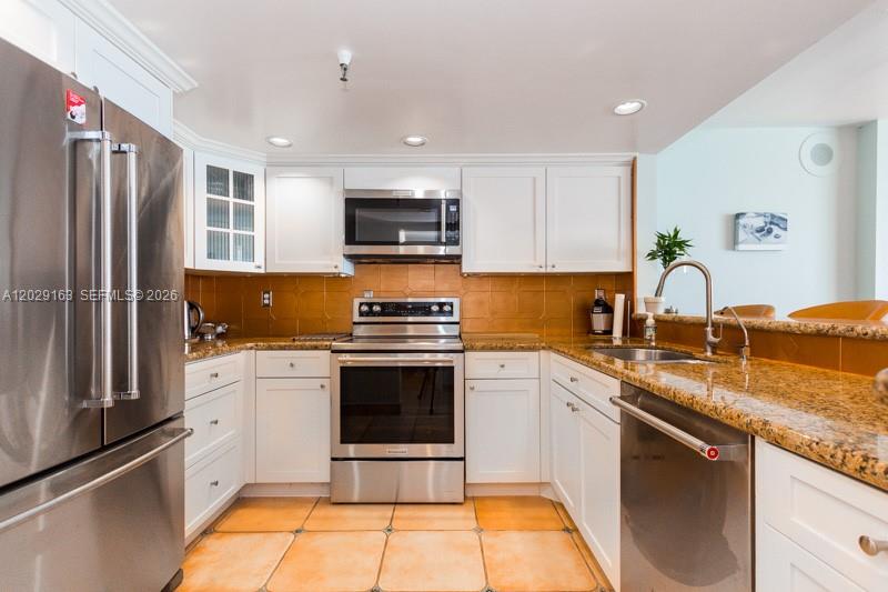 OCEANFRONT PLAZA CONDO - Residential Lease