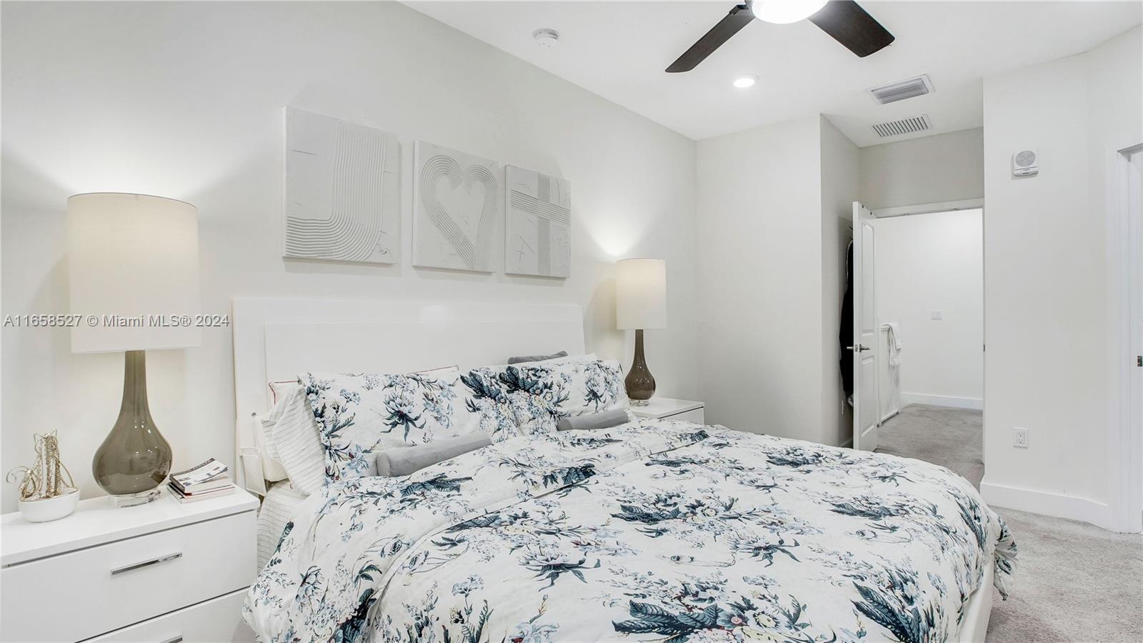 LANDMARK AT DORAL - Residential