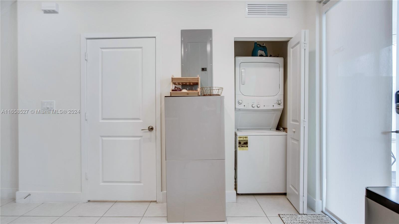LANDMARK AT DORAL - Residential