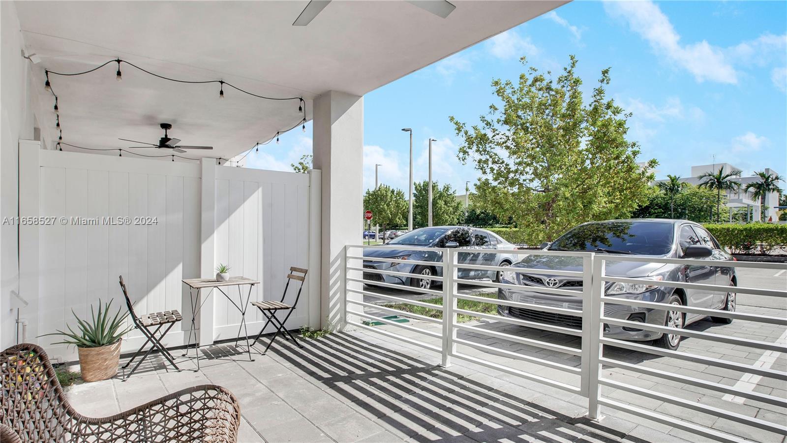 LANDMARK AT DORAL - Residential