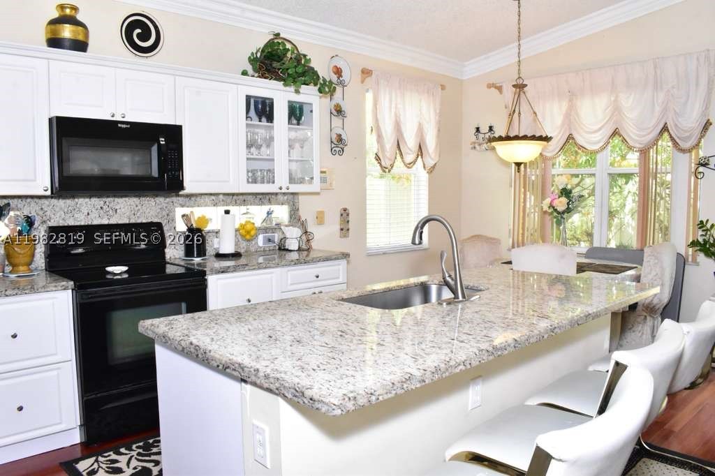 HEFTLER HOMES AT PEMBROKE - Residential