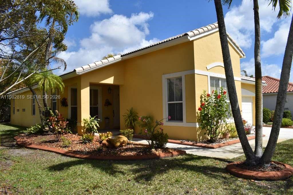 HEFTLER HOMES AT PEMBROKE - Residential
