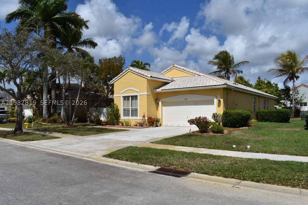 HEFTLER HOMES AT PEMBROKE - Residential