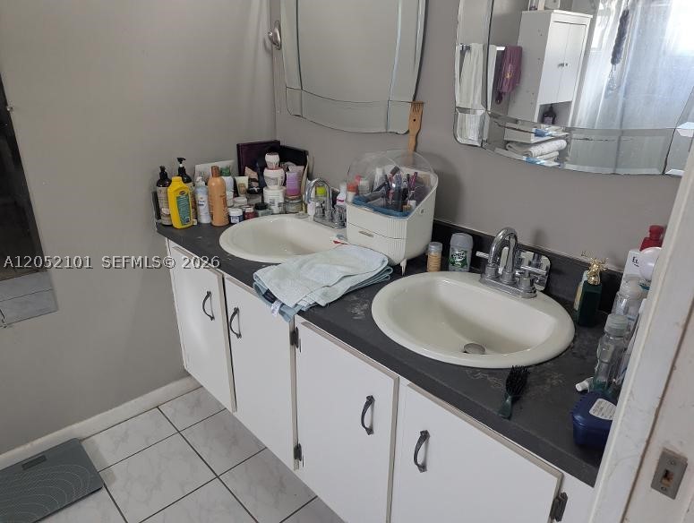 TWIN FOUNTAINS REPLAT - Residential