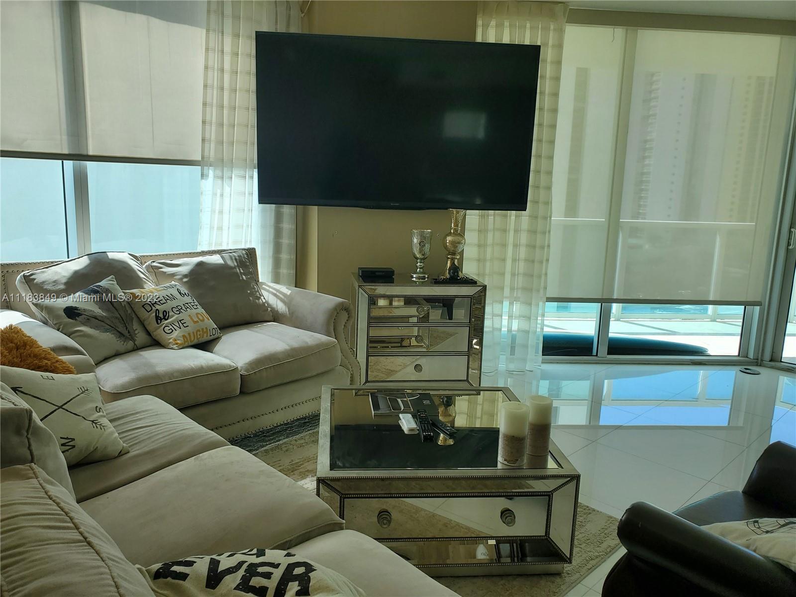 ST TROPEZ ON THE BAY 1 CO - Residential Lease