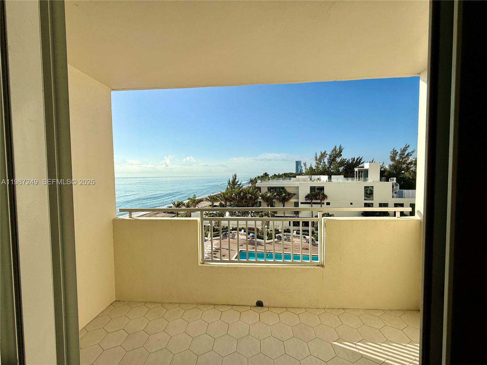 PARKER DORADO - Residential