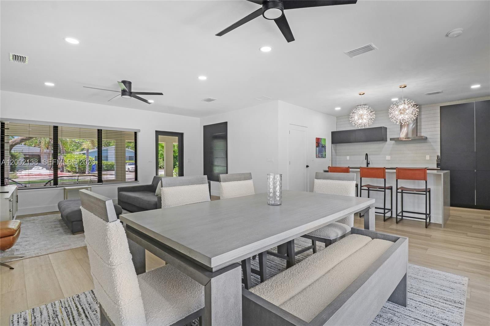 LAUDERDALE PARK 6-33 1/2 - Residential