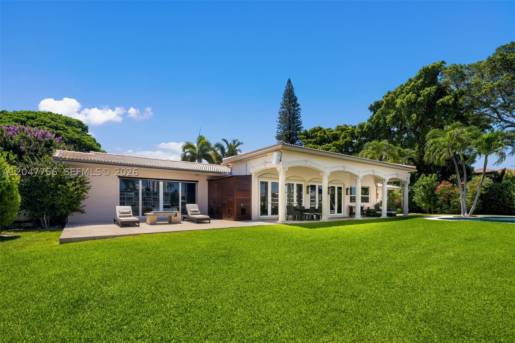 CYPRESS POINT - Residential