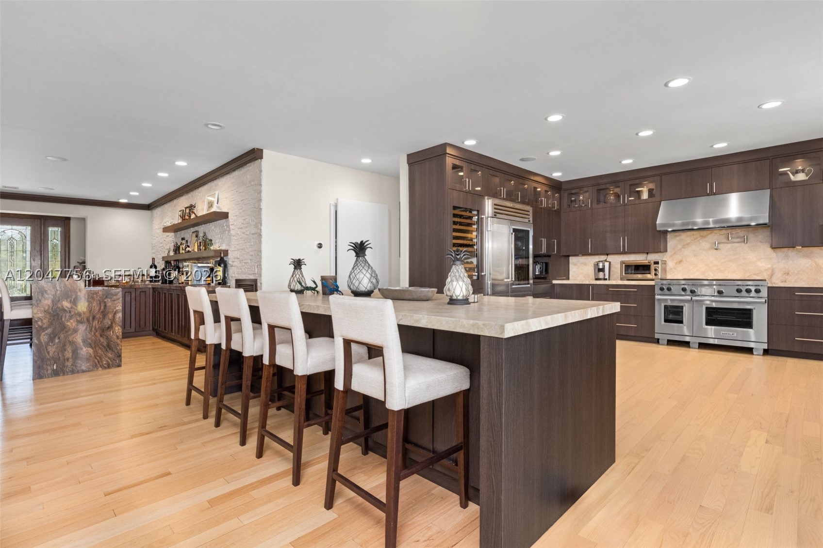 CYPRESS POINT - Residential