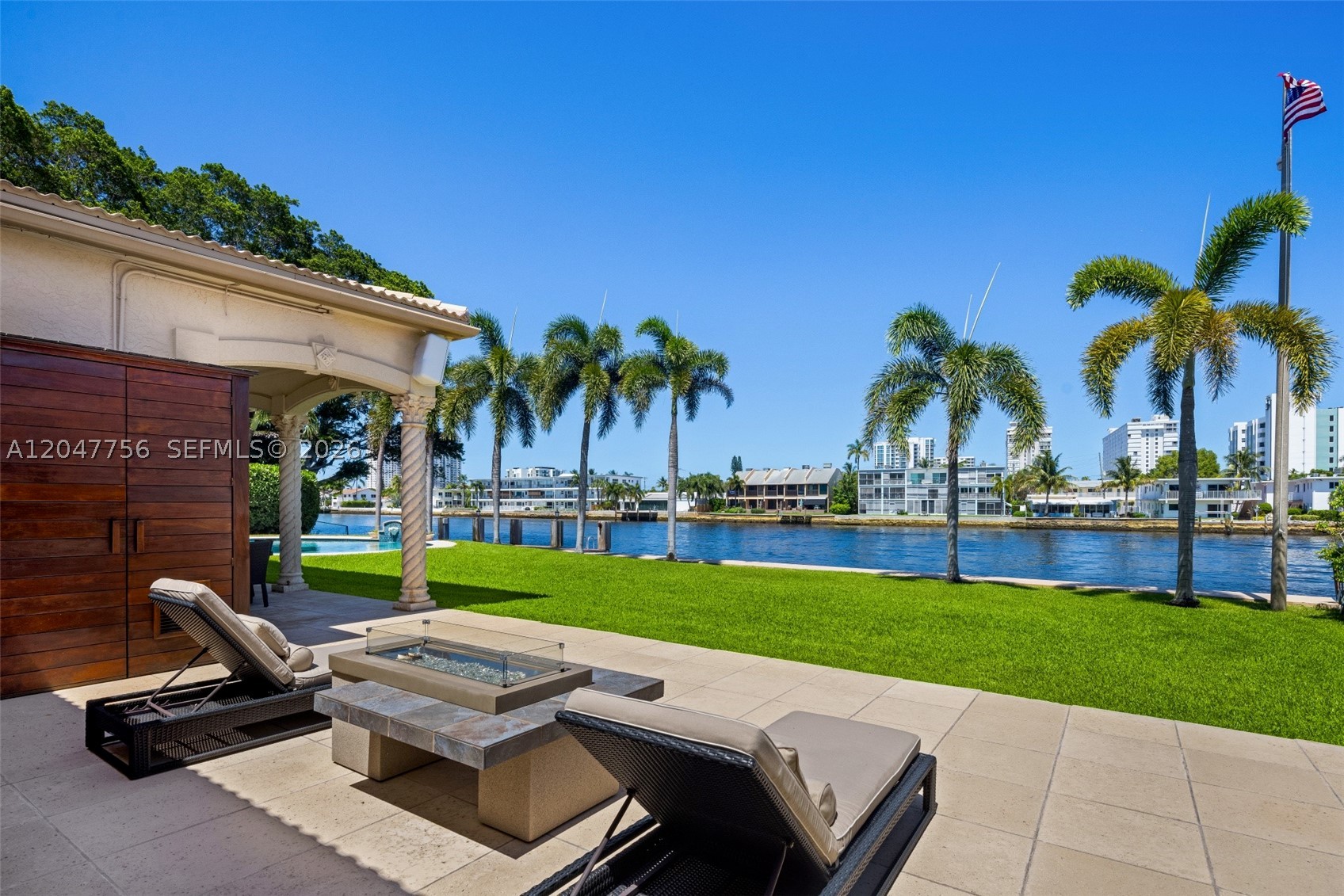 CYPRESS POINT - Residential