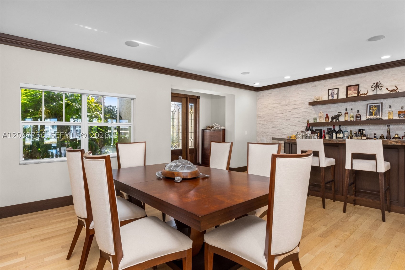 CYPRESS POINT - Residential