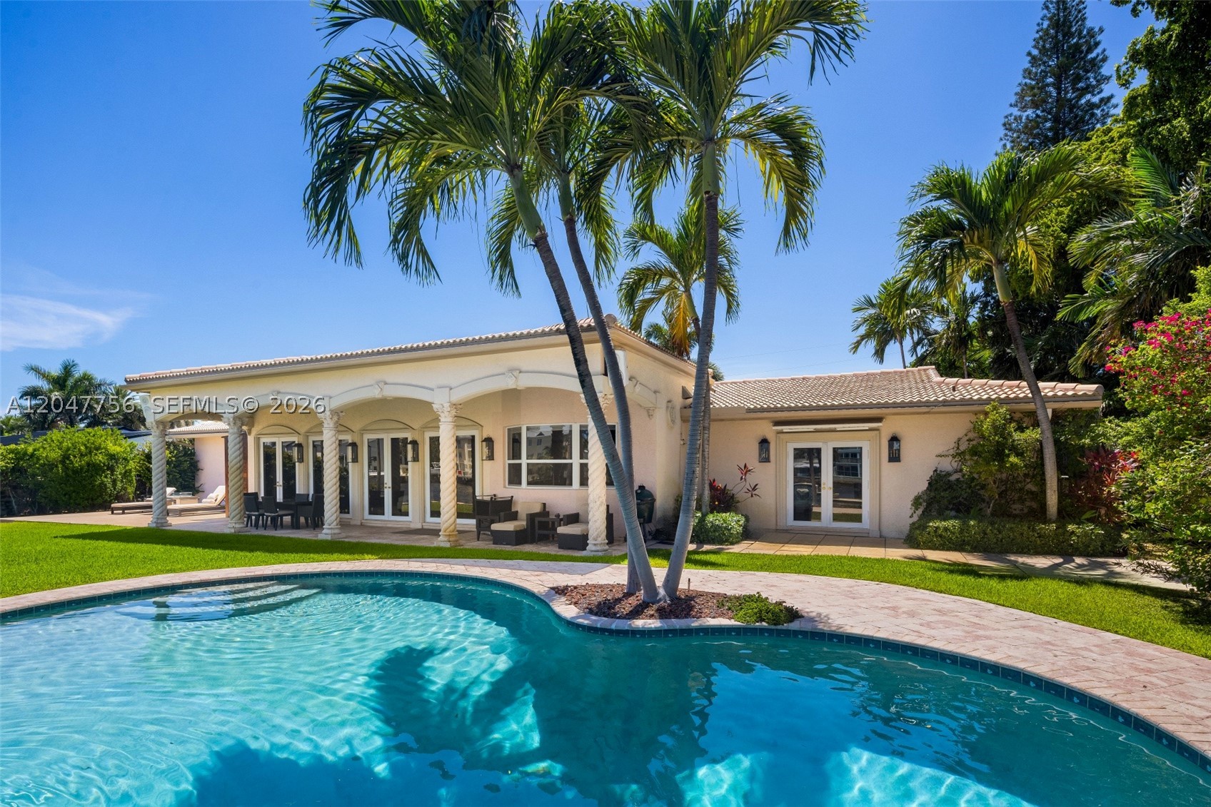 CYPRESS POINT - Residential