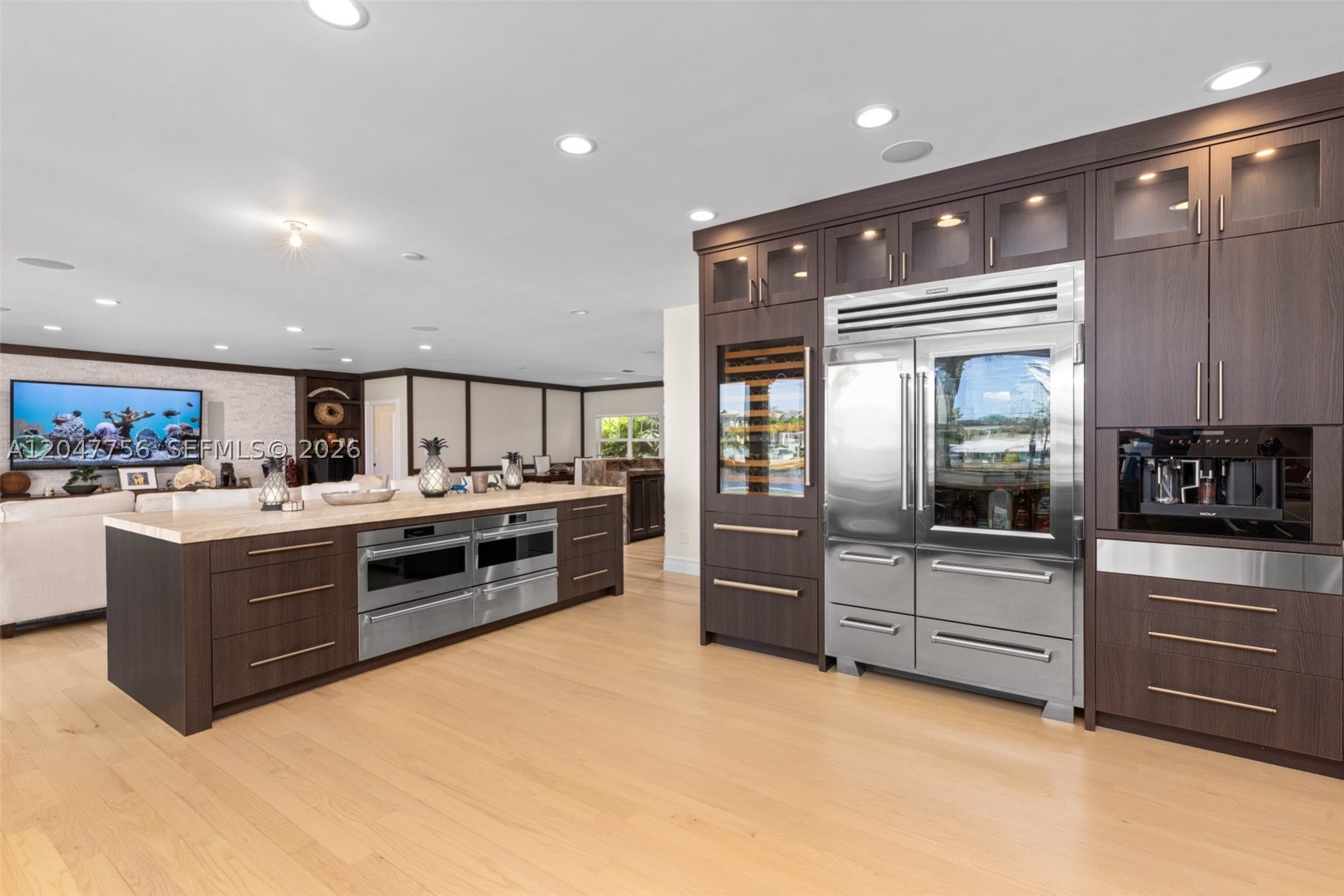 CYPRESS POINT - Residential