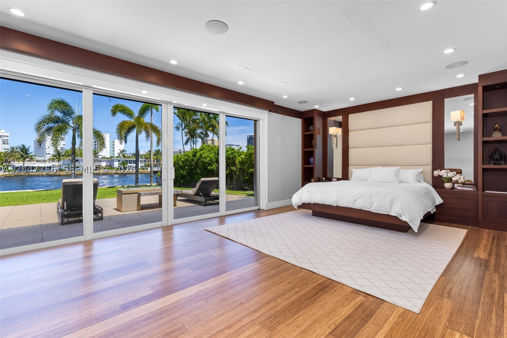CYPRESS POINT - Residential