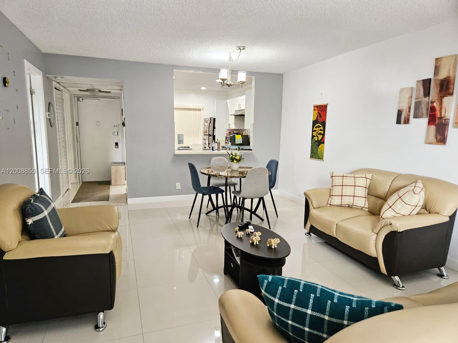 GREENS CONDO APTS PHASE I - Residential