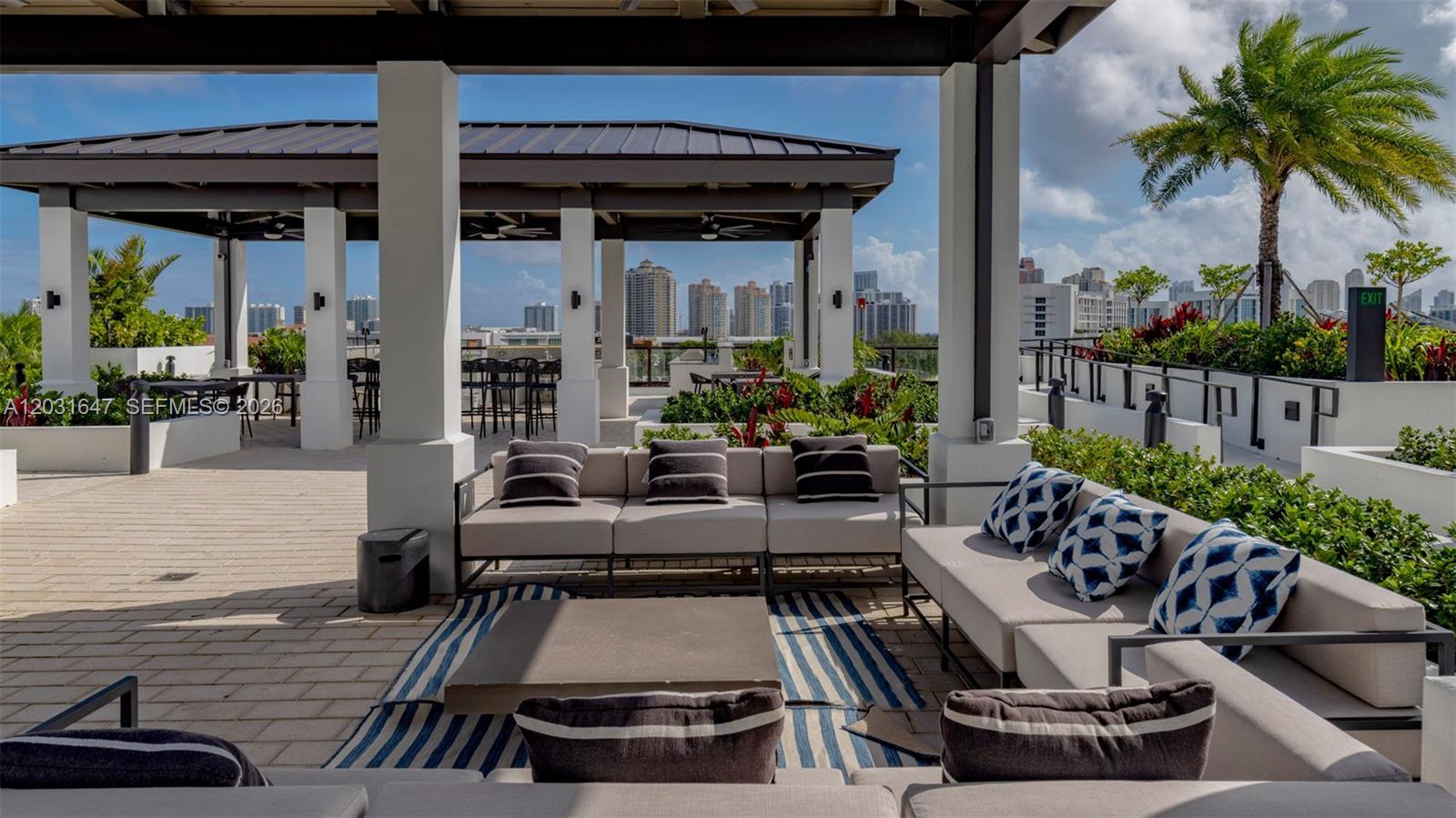 Avida Aventura - Residential Lease