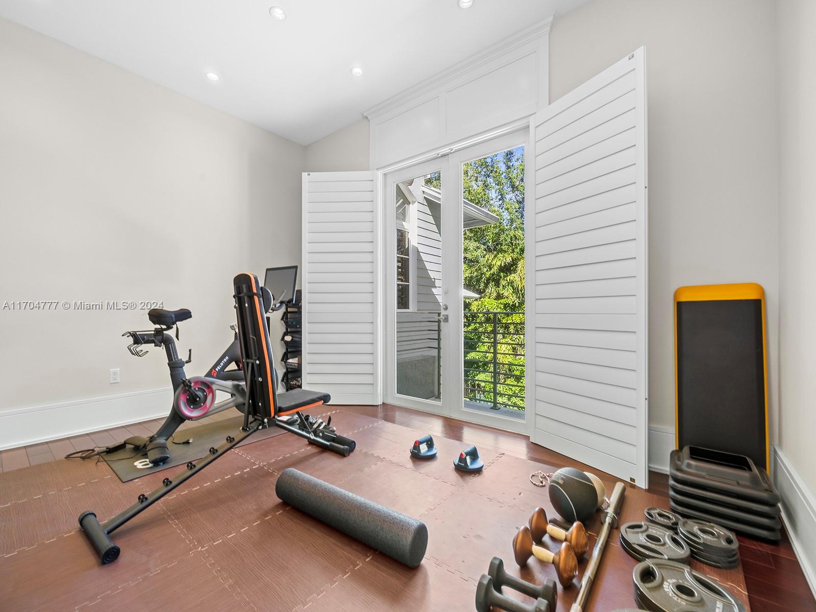 OAKRIDGE ESTATES SEC 3 - Residential