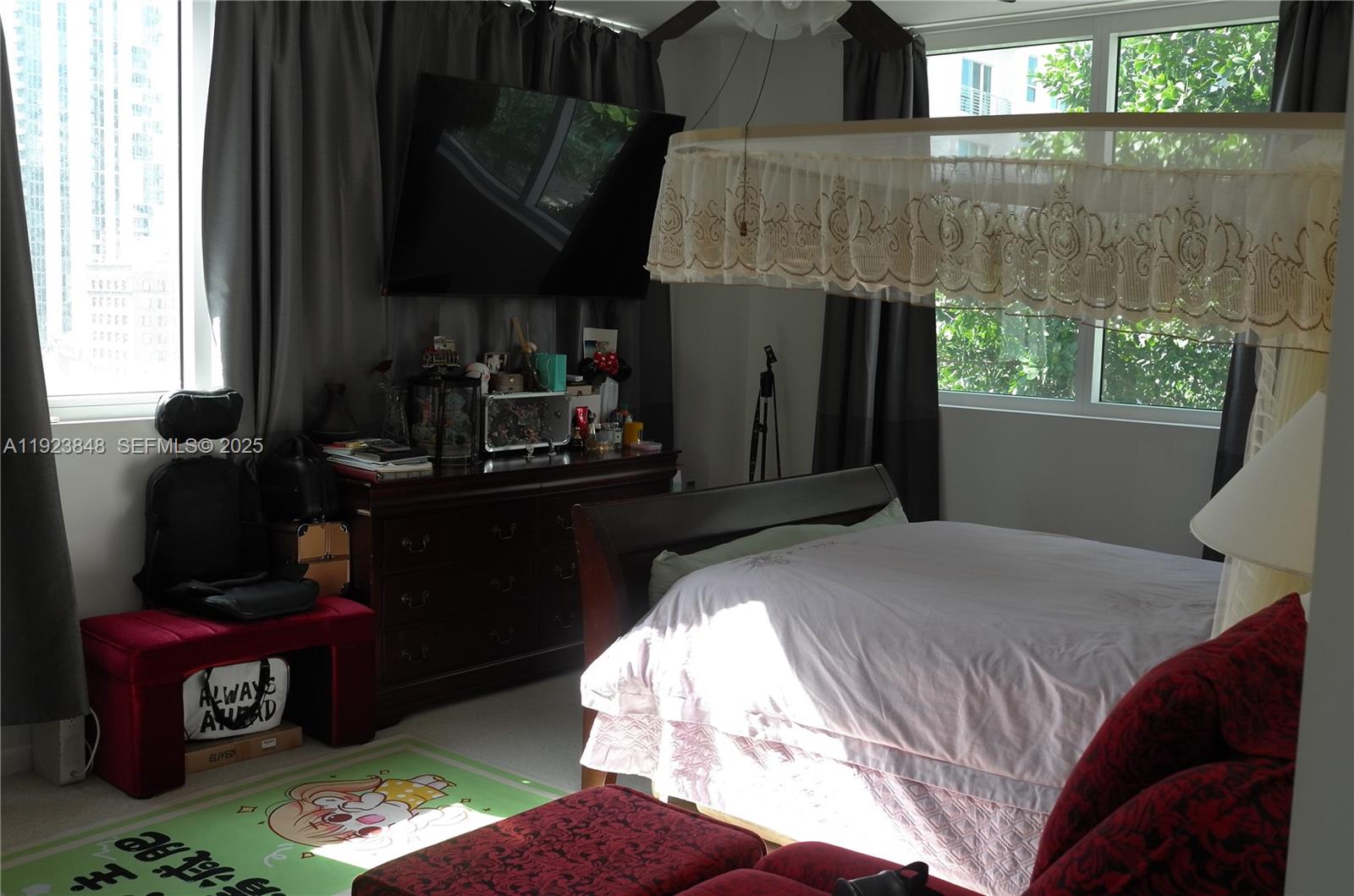 VIZCAYNE SOUTH CONDO - Residential
